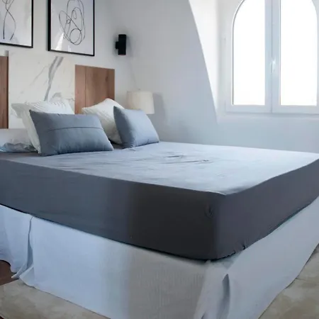Bright 28M Ideal For Couple In Paris *
