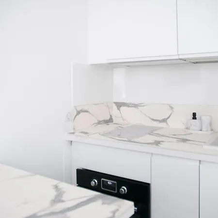 Daire Bright 28M Ideal For Couple In Paris